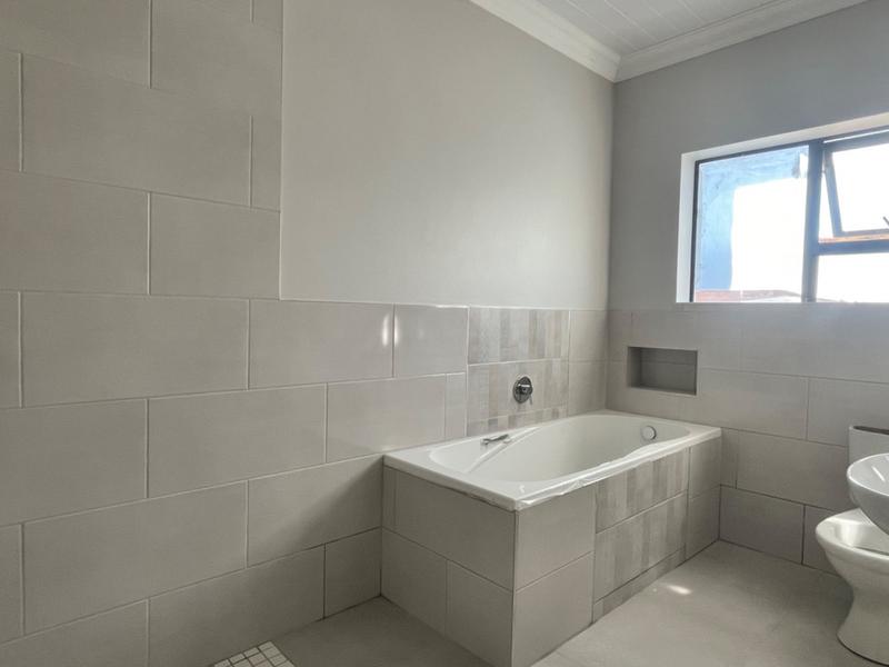 3 Bedroom Property for Sale in Island View Western Cape